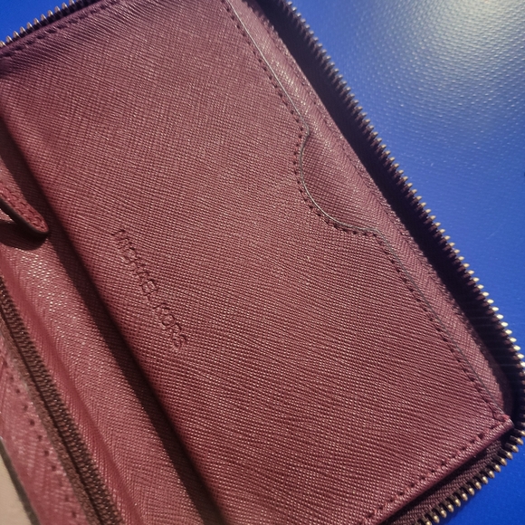 Michael Kors Burgundy Zip Wallet - Picture 3 of 6